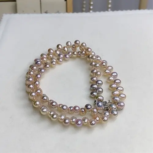 Pearl Necklaces & Pendants