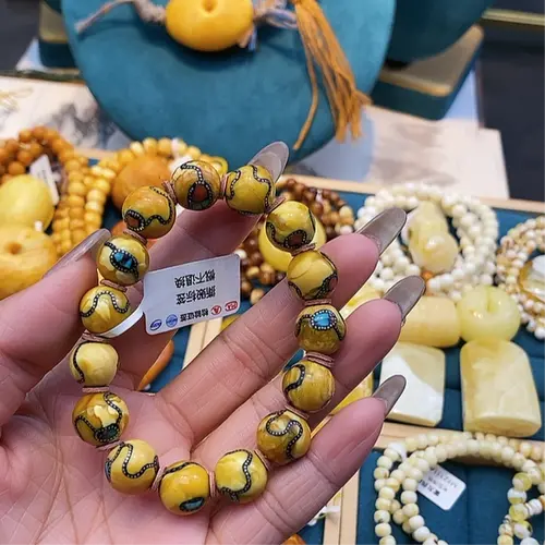 [Quick sale]  Amber Necklaces & Pendants