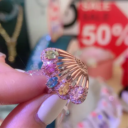 Natural Crystal Necklaces & Pendants