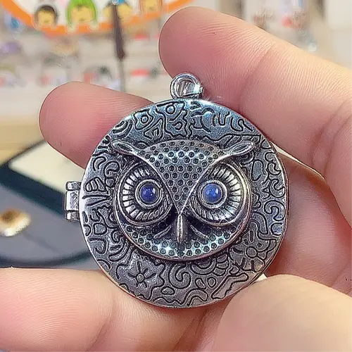 Natural Crystal Necklaces & Pendants
