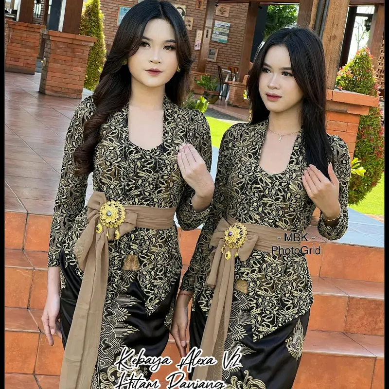 KEBAYA BROKAT ALEXA PANJANG DAN PENDEK 1