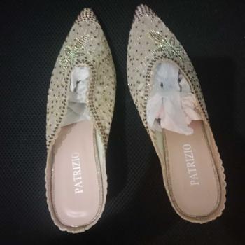 Product Review of SANDAL PESTA WANITA SELOP KEBAYA PEREMPUAN SENDAL PENGANTIN SLOP KEBAYA MEWAH ELEGAN WEDDING SESERAHAN WISUDA IMPORT PREMIUM heels  cantik  elegan sandal  wanita  tinggi heels  kebaya sandal  tertutup from E**a B**o 0