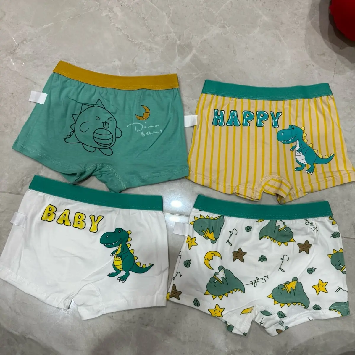 Celana boxer anak cowok 1set 4pcs cocok untuk umur 2 sd 6 tahun