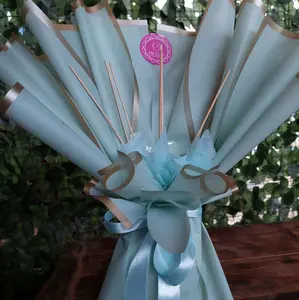 Buket Kosongan isian uang,bungaartificial,bonekawisuda