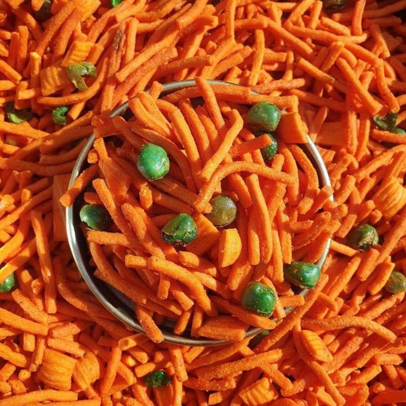  MonMon Food - 500g Bim Bim Tăm Que Đậu Hà Lan Snack Que Tăm Cay Cay Thơm Bùi Bùo Sản Phẩm Ăn Vặt Việt Nam Chất Lượng Cao 