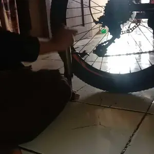 Pompa Ban Sepeda Motor Mini Angin Bola Balon Pump Pelampung Renang Air Portable Motor Tangan