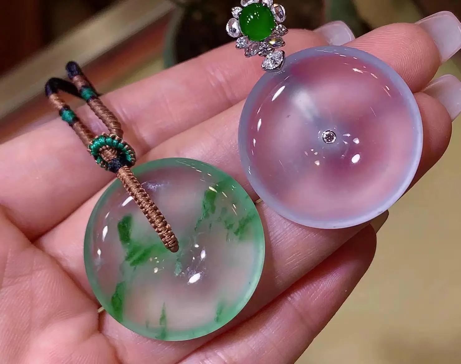 Natural jadeite A-grade floating flower pendant