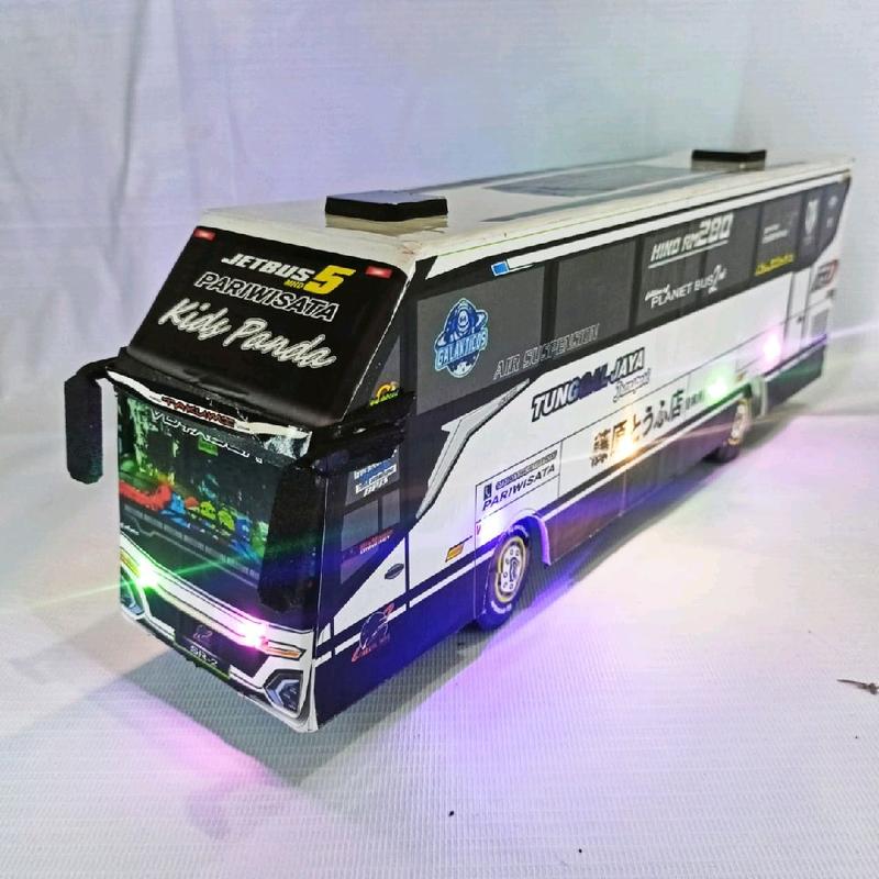 Miniatur Bus Telolet Basuri lampu LED mainan Anak 5
