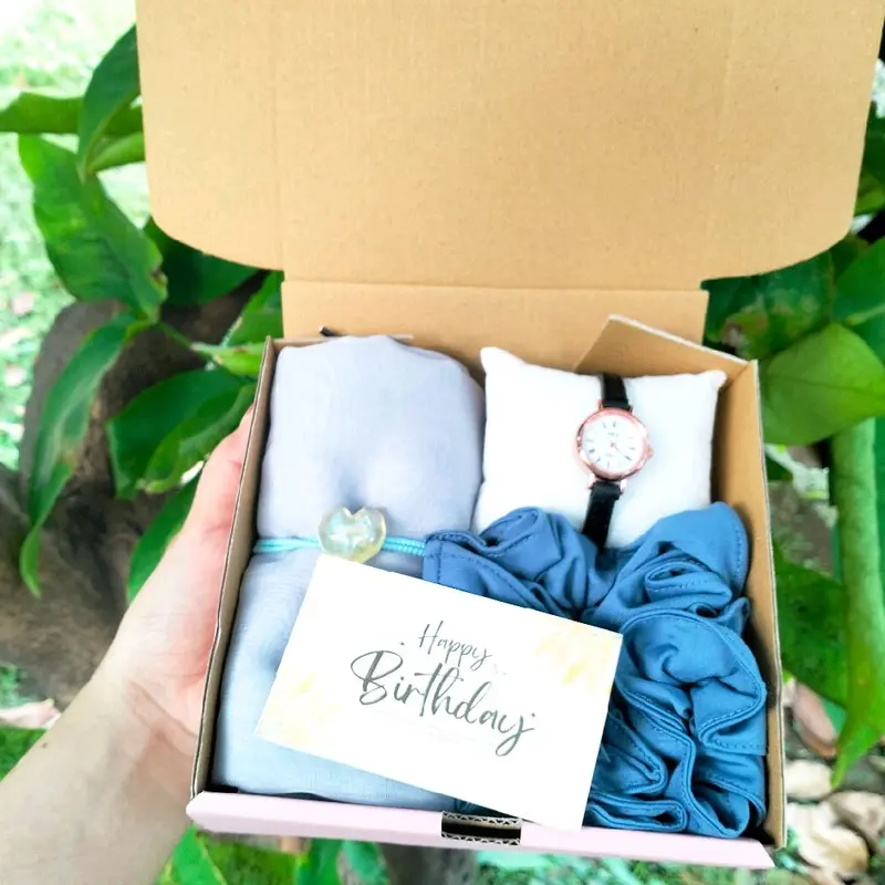 HAMPERS BOX TENTENG JAM TANGAN//HAMPERS HIJAB//MURAH//PAKET LENGKAP//KADO WISUDA//ULANG TAHUN//HARI GURU 1