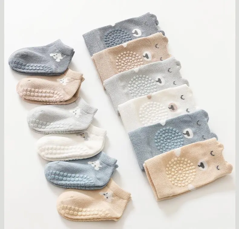 1 set Infant Toddlers Crawling Safety keep warm Anti-Slip Knee Protectors Baby Knee Pads for Babies Crawling Baby Floor socks
