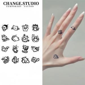 รอยสักชั่วคราว ดีไซน์ภาพเล็ก ๆ น่ารัก เหมาะสำหรับรอยสักนิ้ว ติดทนนาน 15 วัน กันน้ำและทนต่อการสะท้อน สติ๊กเกอร์รอยสัก