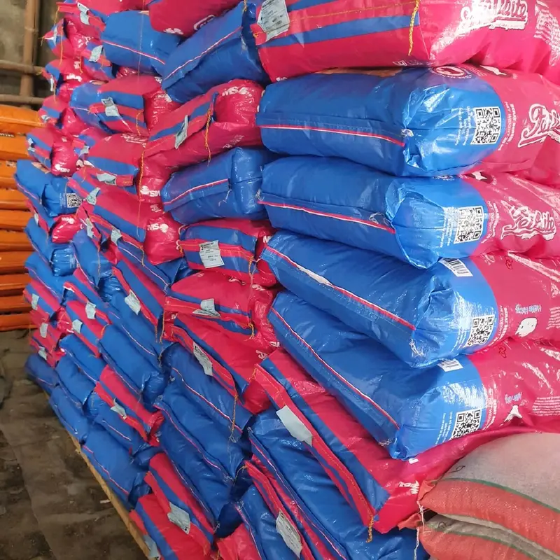 LIFE CAT Kaleng 400gr kitten adult makanan kucing basah lifecat kaleng 400 gram 4
