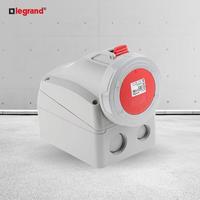 Gambar Legrand Surface Mounting P17 Socket Industrial 16A 3P+N+E 380/415V IP44 Merah - 555159 dari LegrandPowerSolution.id Kota Administrasi Jakarta Barat 3 Tokopedia