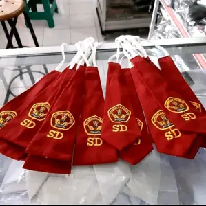 Dasi sd karet,cocok untuk anak sd laki2 dan perempuan