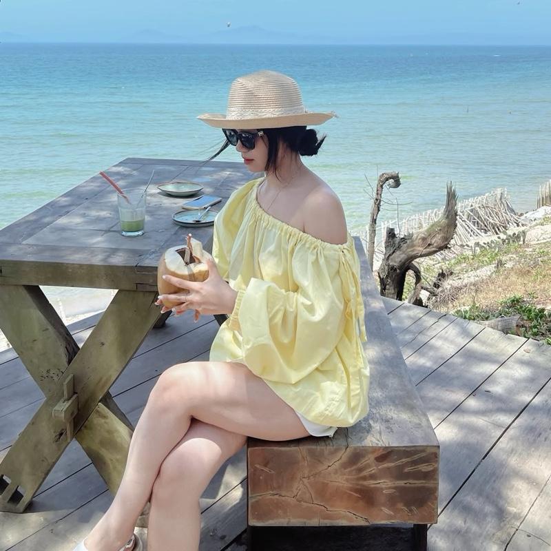 (CHẤT THÔ NHĂN ƯỚT) Áo kiểu tay dài rút dây trễ vai thắt nơ BOWIE TOP