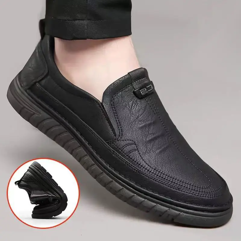 Sepatu Kerja Sneakers Hitam Model Kasual Pria dari Kulit Synthetic Moccasin Flat Type dress  shoes men