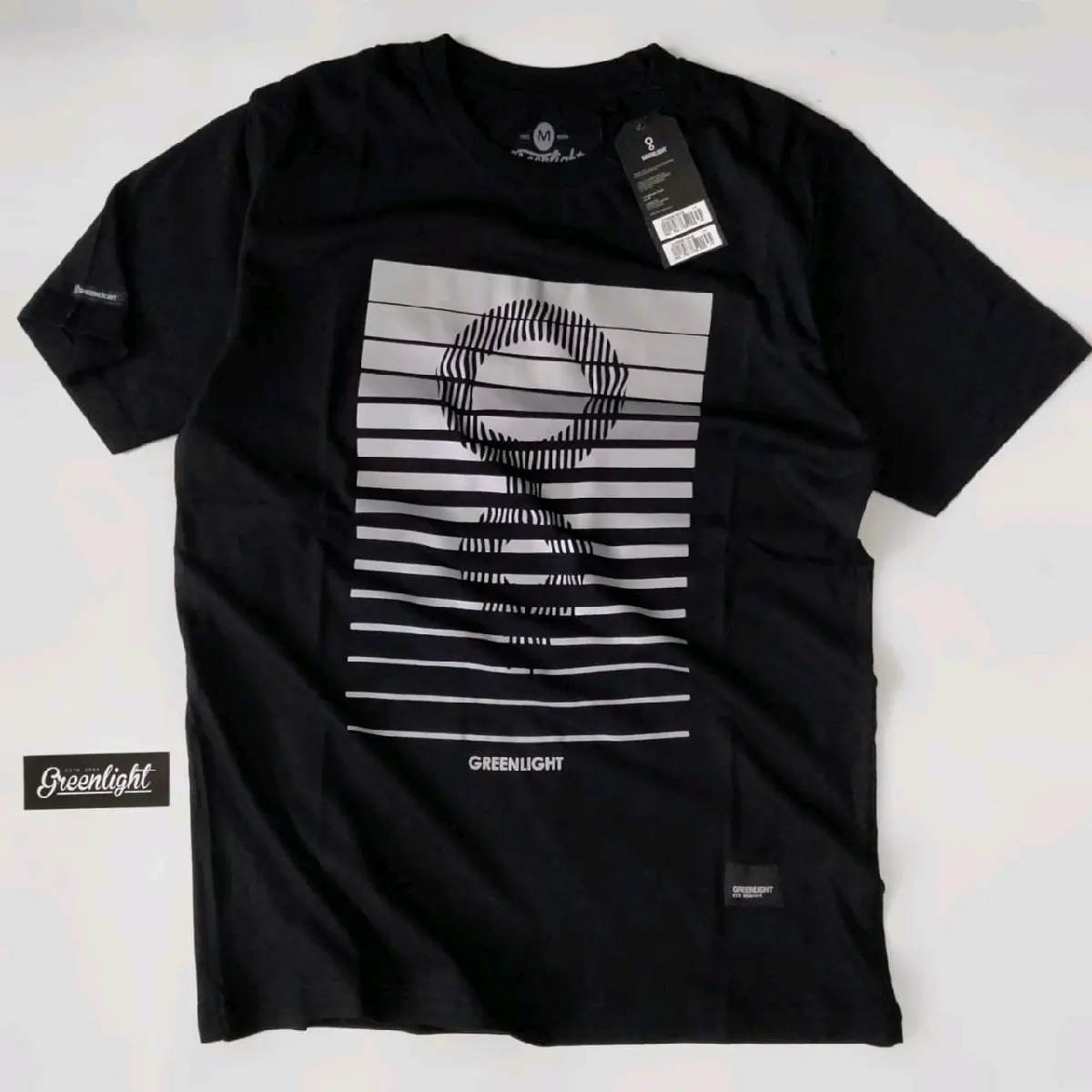Kaos Distro Pria Lengan Pendek Free Stiker P016 Katun Santai Baju Simple Combed Sablon High Lembut Nyaman