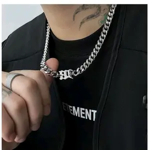 Kalung Rantai Titanium Pria Liontin Skena Anti Karat