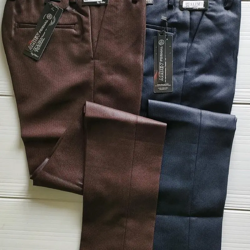 Celana Formal Anak Model Slimfit Bahan Woll Tebal dengan Resleting Auto Lock dan Daleman Furing - Hitam - Fashion laki ankle pants 2
