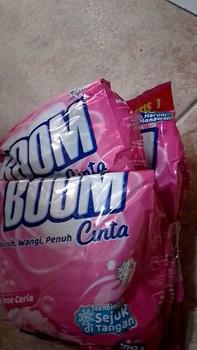Product Review of DETERGEN BOOM DAN SAYANG PAKET 3 PCS DAN 5 PCS from R**e 0