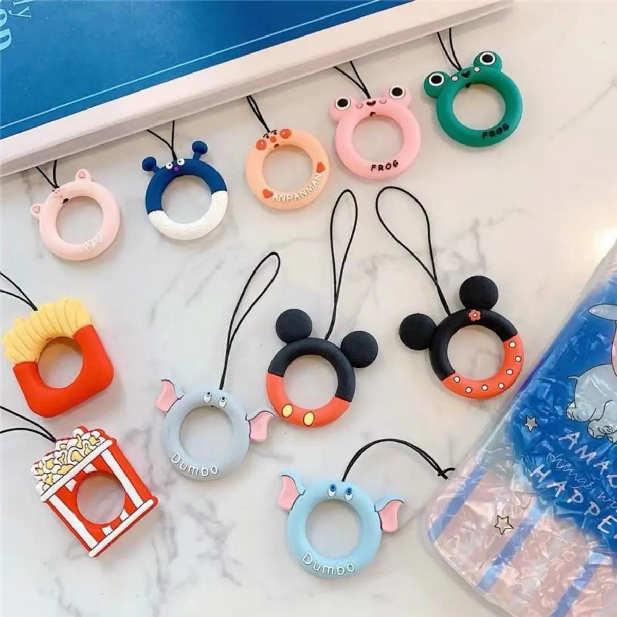 COD - Tali pergelangan tangan silikon, tali tangan, azimat airpods, telefon bimbit, kamera, kunci, rantai kord, comel, rantai kunci gantung Accessories Charms Phone Straps Phone Kartun