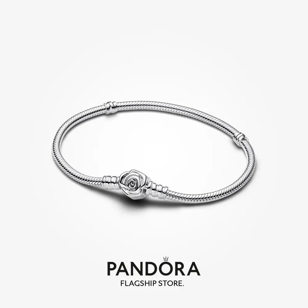 Pandora Moments Rose in Bloom Clasp Bracelet