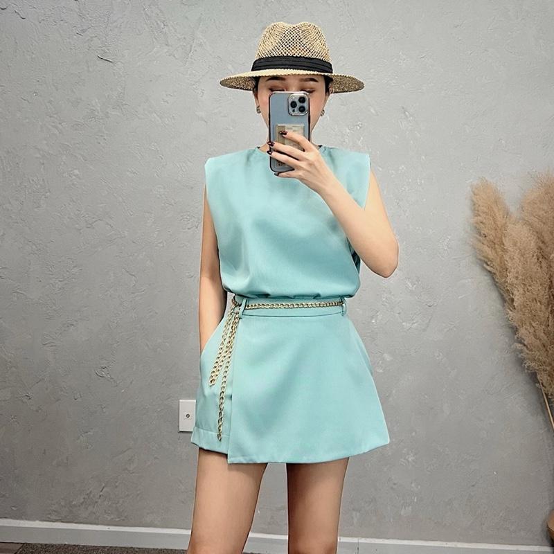 COLOUR - Set đồ nữ COLOUR 2212 áo form suông đệm vai mỏng + quần short giả váy chất kaki Hàn Quốc thiết kế tối giản đa năng thời trang phù hợp đi làm cà phê dạo phố