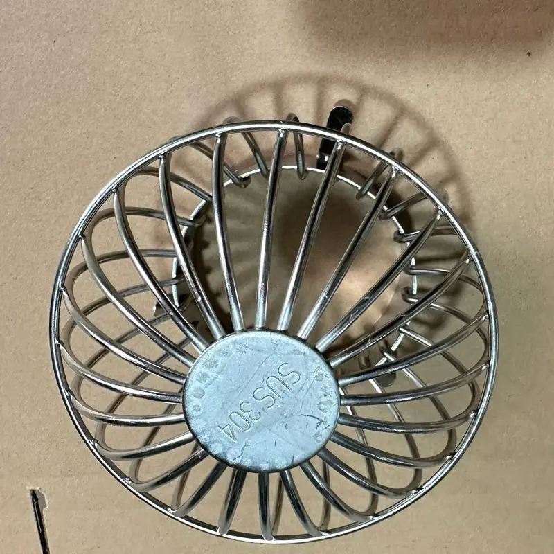 Cầu chắn rác sân thượng inox 304 chất lượng cao 7
