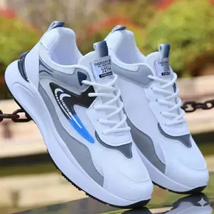 Sepatu Sneakers Pria Kasual Trendy Sporty Desain Fashion Nyaman Digunakan Untuk Kerja Dan Aktivitas Sehari Hari Model Terbaru Cocok Untuk Olahraga