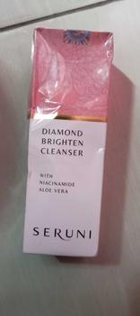 Product Review of Seruni Diamond Brighten Cleanser extract facial mencerahkan  perawatan  wajah  Vitamin Niacinamide from D**h 2