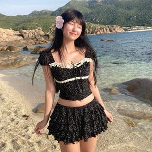 [YENG SYSTEM] Set áo và chân váy bí tầng chấm bi cho nữ “ EMMA “