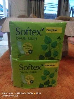 Product Review of Pantyliner Softex Daun Sirih + Vitamin E 20s - Pantyliner Daun Sirih from A**s 1