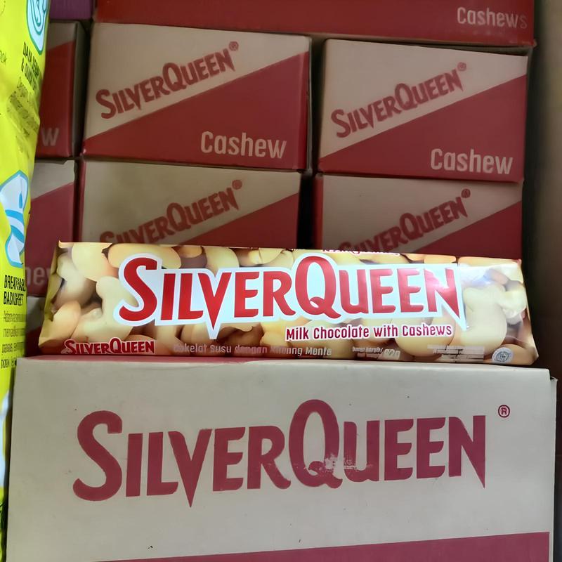 Cokelat Silverqueen Cashew Chocolate Kacang Mede Original BRAND NEW 58 Gram/58 Gr/58Gram 3