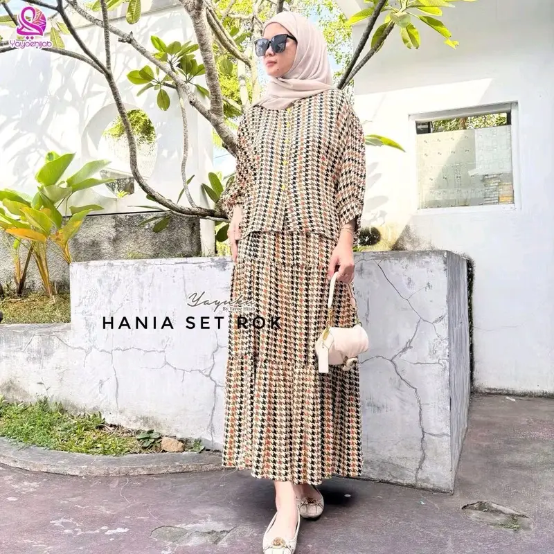 Hania Set Rok - Baju/Atasan Rayon Viscose Karakteristik Tipis dan Nyaman - Dress, Muslim 3