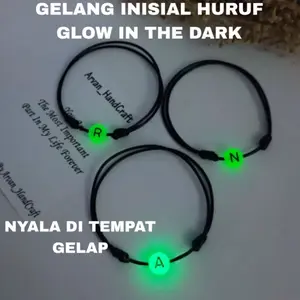 GELANG INISIAL HURUF BISA NYALA DI TEMPAT GELAP VIRAL
