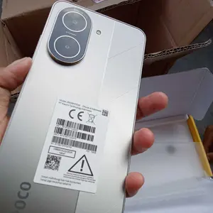 [805 Gadget] POCO C71 (4+4GB/128GB) Performa Cadas | Layar Cadas 6.88" 120Hz | Baterai Cadas 5200mAh | Expansi RAM hingga 8GB dan storage 128GB | 15W Pengisian daya Cadas [Official Store]