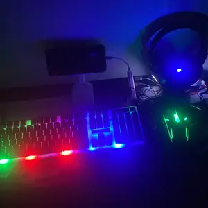 INDMEM 4 in 1 USB 3.0 Hub TIPE C USB Adapter Docking Station | Suitable for PC/laptop/Phone 4 Port card reader type