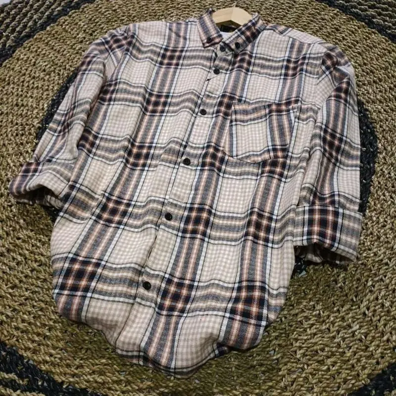 Kemeja panel premium cowok/cewek lengan panjang baju distro Slim-fitting kemeja pria lengan panjang kemeja lengan panjang kemeja kotak kotak kemeja flanel pria lengan panjang atasan pria pakaian Formal Nyaman Kain Kerah Lembut Casual Wanita 4