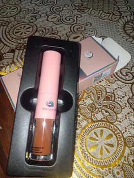 Product Review of 【CUCI GUDANG】MAGEFY 2-IN-1 Lipstik  / Matte Liquid Lipstick / Lip Lembut Tahan Lama Pelembab Pigmentasi Tinggi 12 Colors 8016 from J**5 2