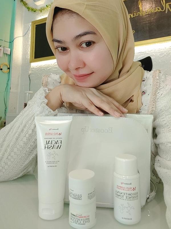 BoosterUp Ultimate Plus Paket Flek & Anti Aging Exfoliating 8