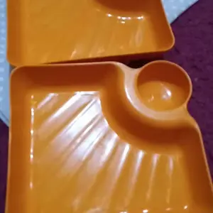 Piring Pangsit 2in1 / Tempat Saji Dimsum Snack Kentang Dengan Wadah Saus Kecap BPA FREE Tahan Pecah Serbaguna