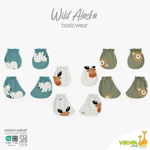 Velvet Junior - Sarung Tangan dan Kaki Bayi New Born Seri "Wild Alaska"