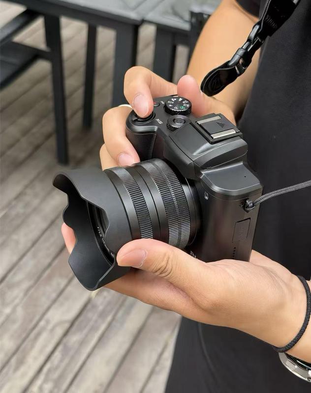Máy ảnh mirrorless 8K mới camera kỹ thuật số WiFi ống kính kép màn hình cảm ứng selfie quay video 4K 8K camera vlog thiết bị quay phim du lịch cầm tay máy ảnh cho học sinh người mới bắt đầu thiết bị ghi hình đa năng cho gia đình du lịch sử dụng hàng ngày