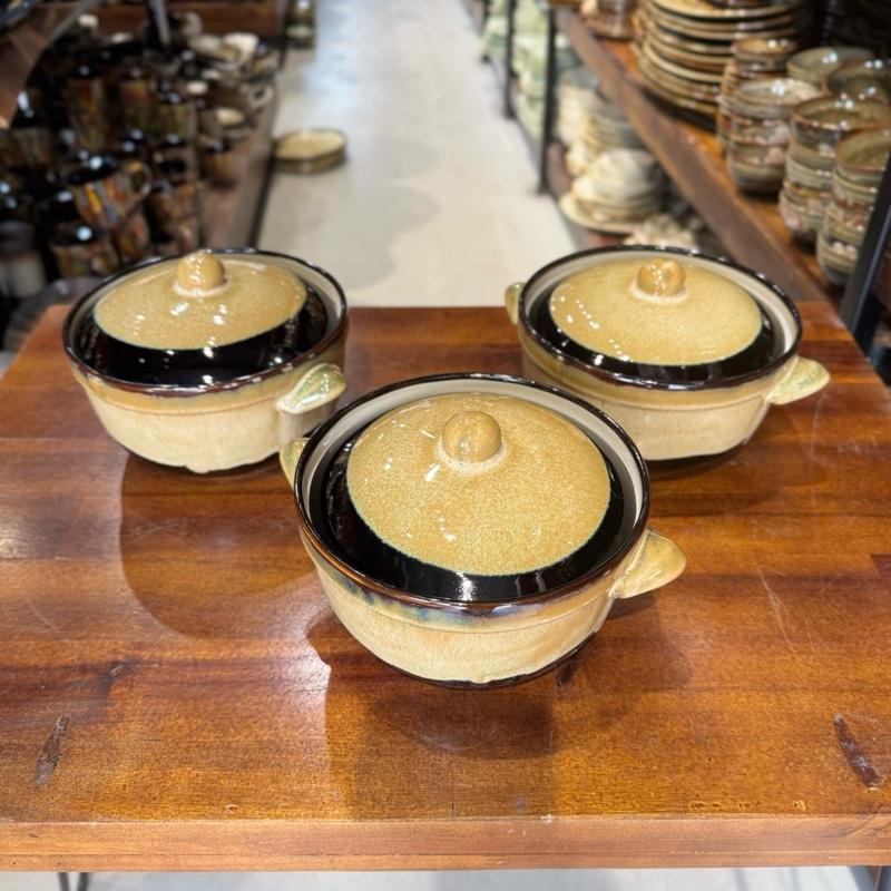  Thố cơm men Ngọc trai hoả biến dùng để giữ ấm cơm canh hoặc có thể làm âu đựng mỡ   lưu ý không đun trực tiếp được  bát độc ăn 