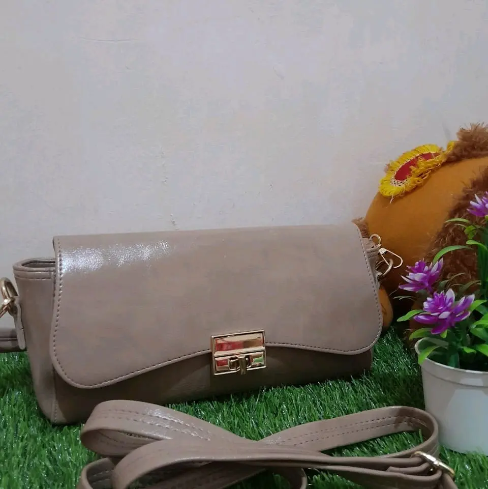 12. Tas Pesta/Selempang Glossy Coksu