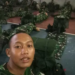 AUTO BLACK ! Penghitam Body Kasar Kendaraan Dan Semir Ban by Reborn Auto Detailing Car