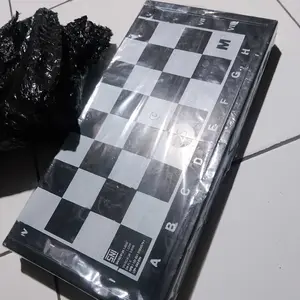 Mainan Papan Catur SIZE M /Games Strategi /Chess Board Games