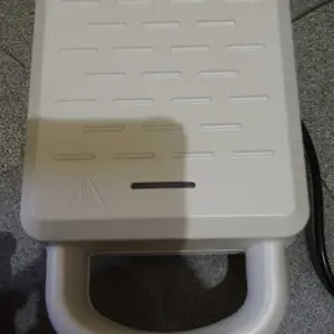 【MEGA SALE】Simplus Sandwich Maker Waffle Maker Cetakan Lepas Pasang 650W Pemanggang Dua Sisi Pembuat Sarapan SMZJ004-HPC