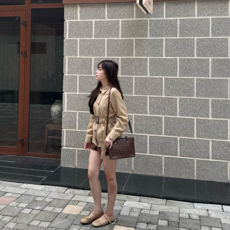 Áo khoác dạ mềm Chililuu cổ sơmi kèm dây đai phong cách trẻ trung Hàn Quốc