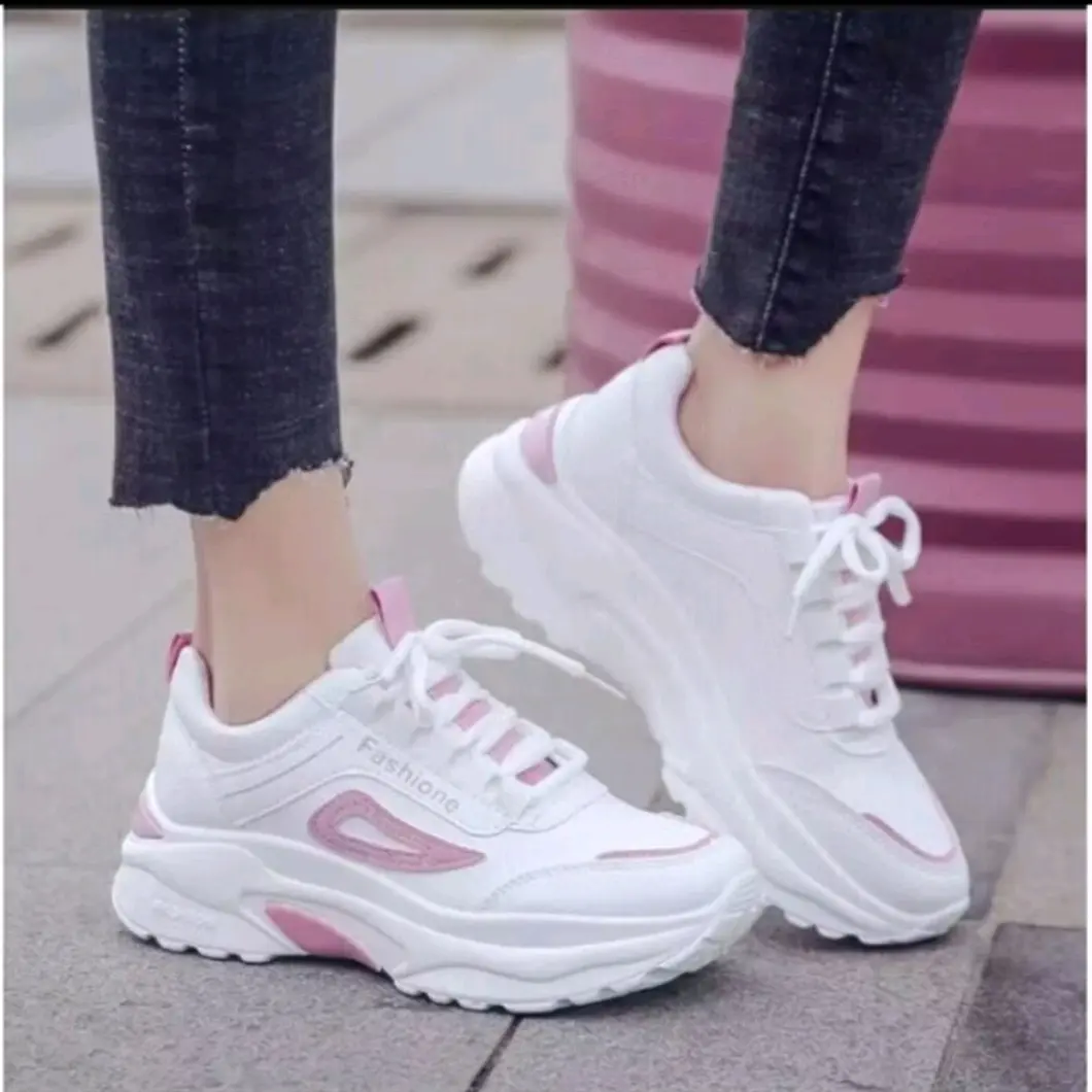 AULANISHOES_Sepatu Wanita Sneakers Model Pila Terbaru Casual Sport Kasual Cewek Olahraga - Shoes Merah Karet sepatukets